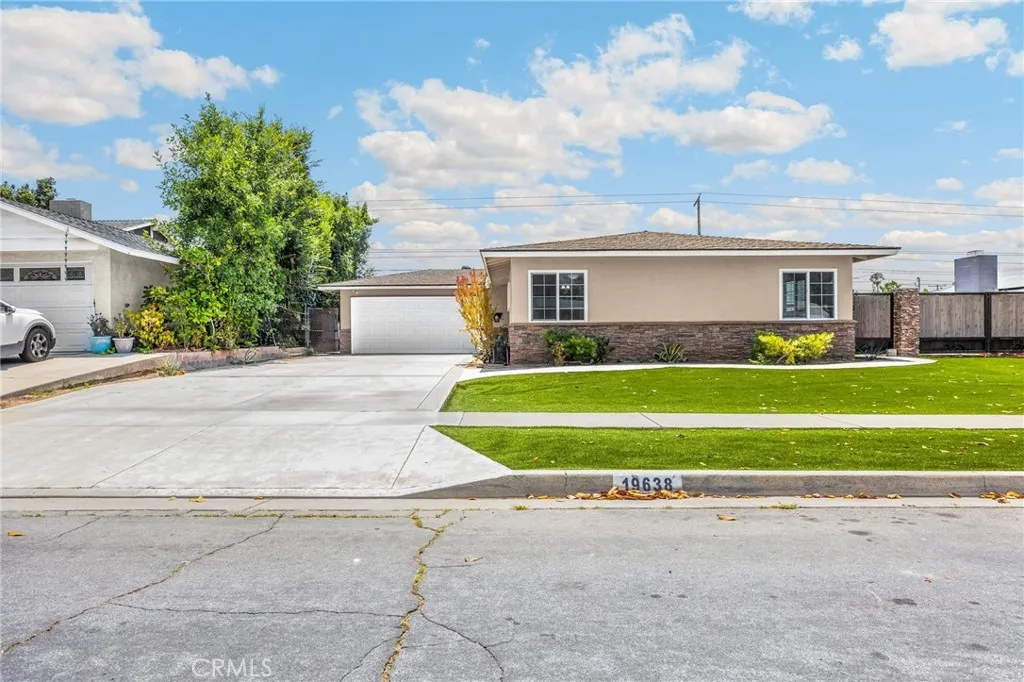 19638 E Groverdale Street, Covina, California 91724 home-pic-1